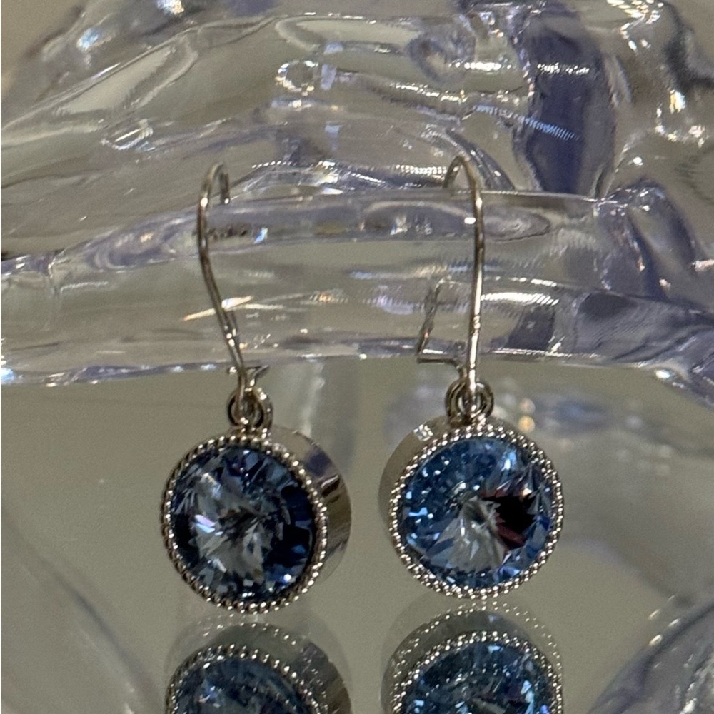 🇨🇦🆕Swarovski Crystal  Earring’s - Picture 2 of 16